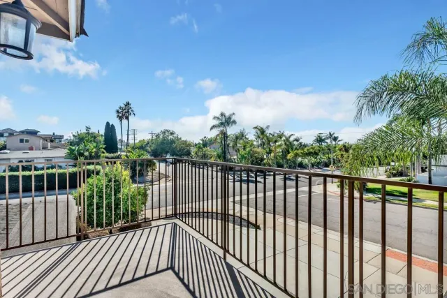 $1,900,000 | 4502 Milton Street, San Diego, CA 92110
