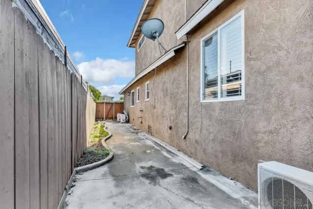 $1,900,000 | 4502 Milton Street, San Diego, CA 92110