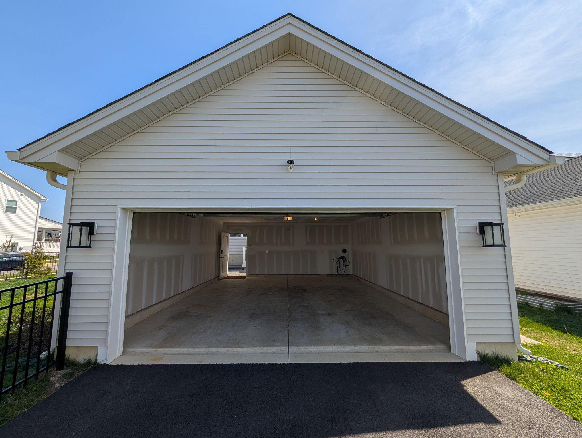 141 South Lore's Landing Road Middletown, DE 19709 - Photo 57 of 60 a front view of a house with parking space