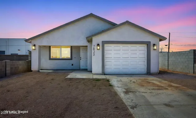$405,000 | 2825 East Pueblo Avenue, Phoenix, AZ 85040