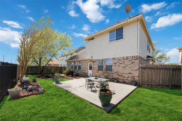 $355,000 | 4313 East Meadow Drive, Deer Park, TX 77536