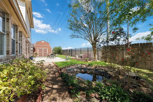 $355,000 | 4313 East Meadow Drive, Deer Park, TX 77536