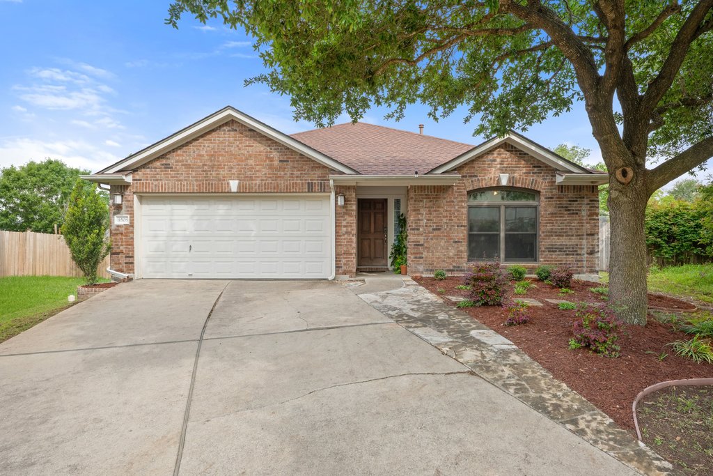 11508 Gossamer Drive Austin, TX 78754 - Photo 1 of 40 Welcome home to 11508 Gossamer Drive!