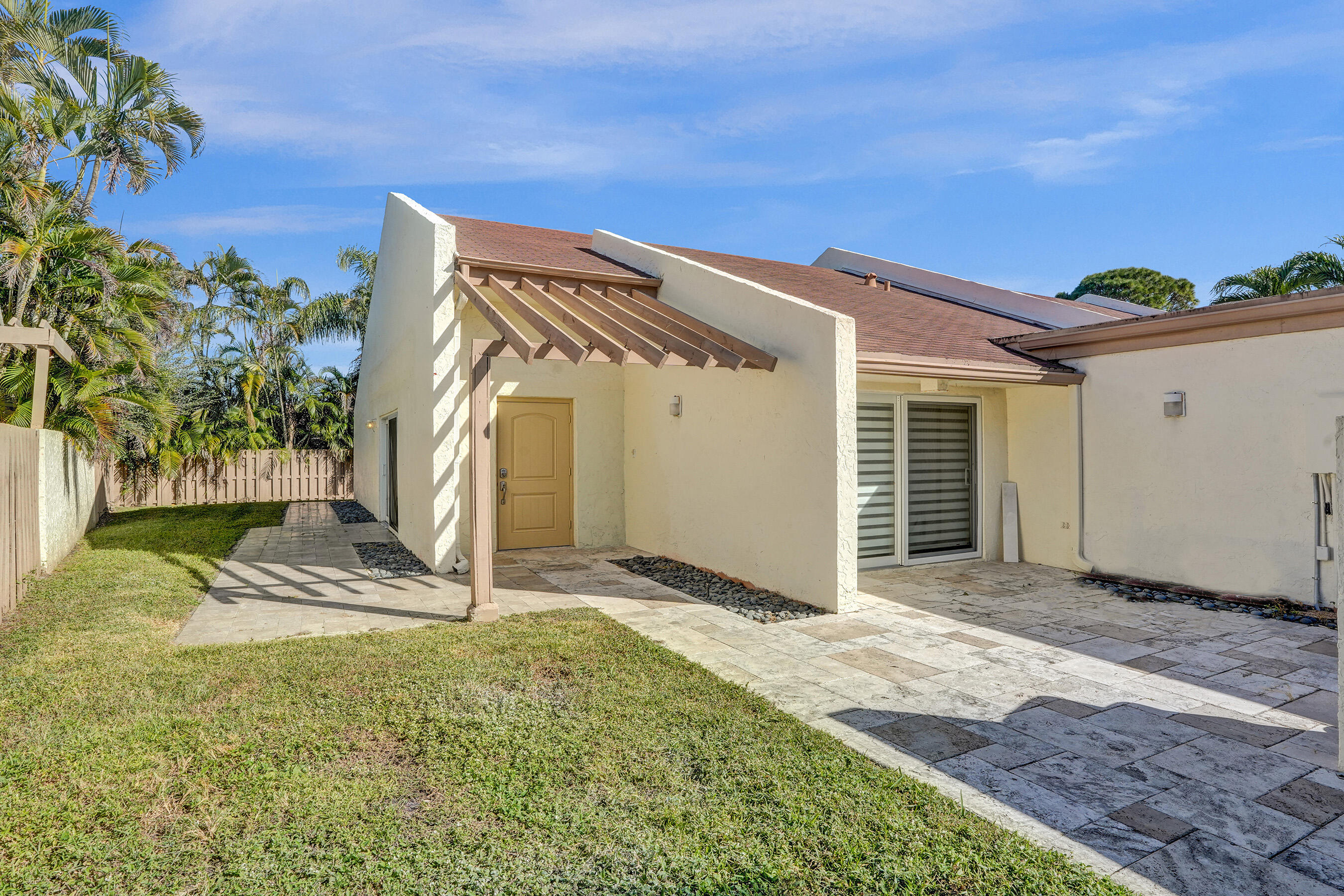 21760 Contado Road Boca Raton, FL 33433 - Photo 3 of 42 DSC07338