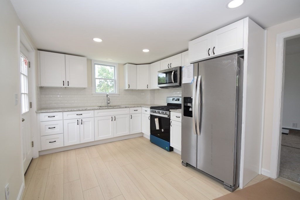27 Rockefeller Street Randolph, MA 02368 - Photo 15 of 19 Gallery Image 15