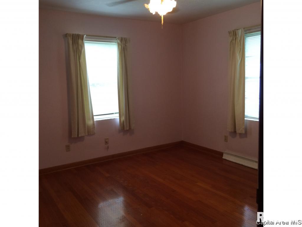 804 North Walnut Street Springfield, IL 62702 - Photo 7 of 19