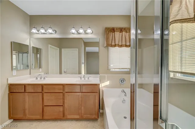 $489,888 | 11420 Ogden Mills Drive, Unit 101, Las Vegas, NV 89135