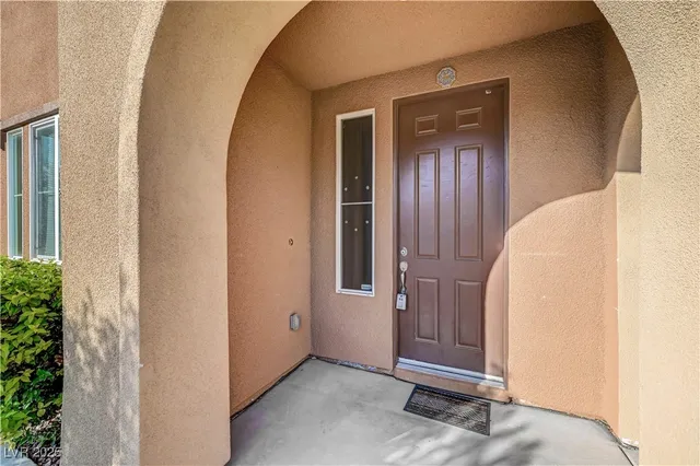 $489,888 | 11420 Ogden Mills Drive, Unit 101, Las Vegas, NV 89135