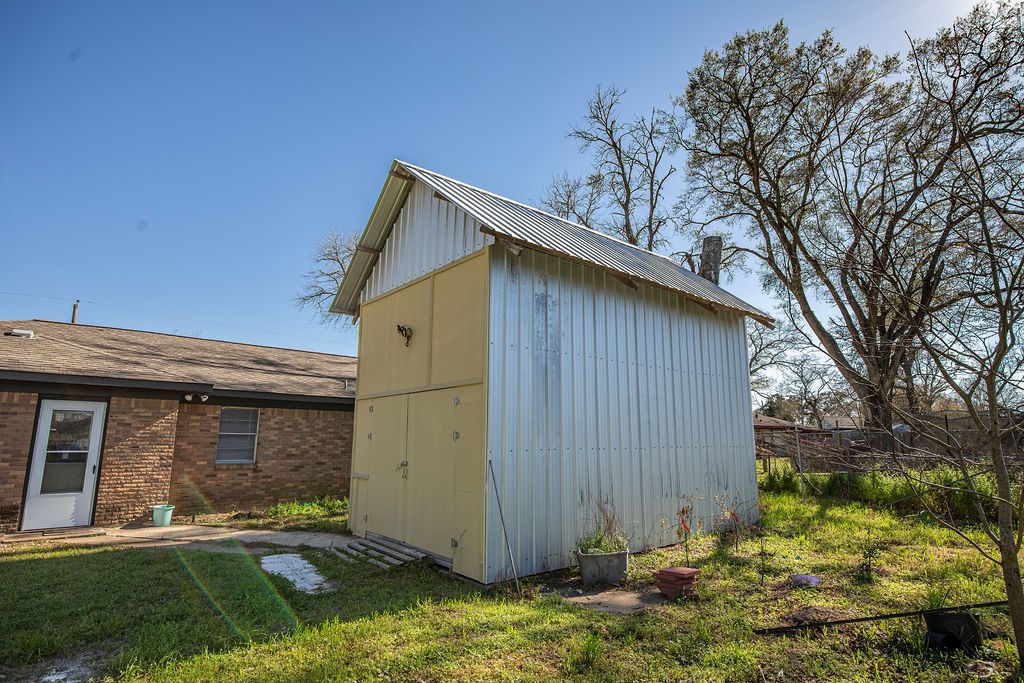 236 Old San Felipe Road Sealy, TX 77474 - Photo 16 of 20 Outside view of Storage Building