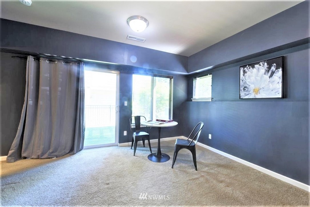 19504 93rd Place Northeast Bothell, WA 98011 - Photo 17 of 21 Gallery Image 17