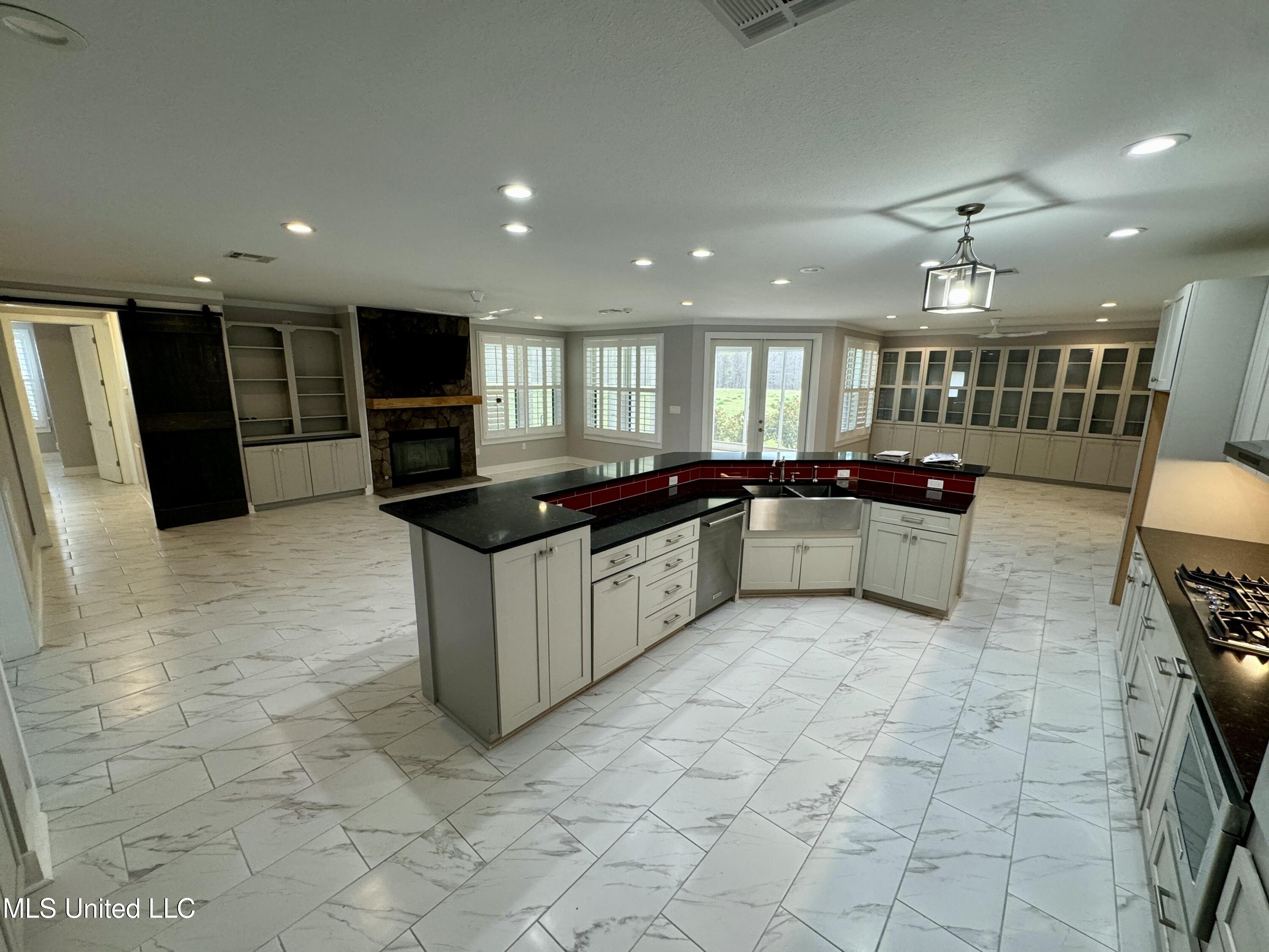 374 Fox Road Shaw, MS 38773 - Photo 11 of 25 tempImageJlWwW9