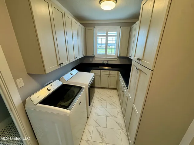 $530,000 | 374 Fox Road, Shaw, MS 38773