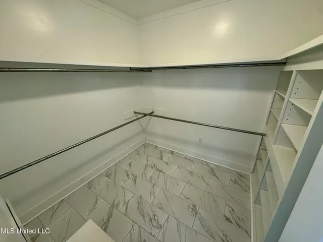 $530,000 | 374 Fox Road, Shaw, MS 38773