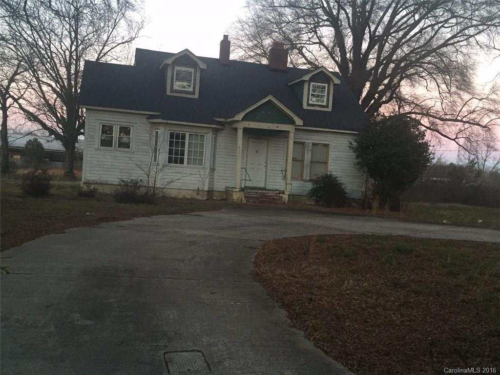 1818 Oneida Road Charlotte, NC 28269 - Photo 1 of 1 Gallery Image 1