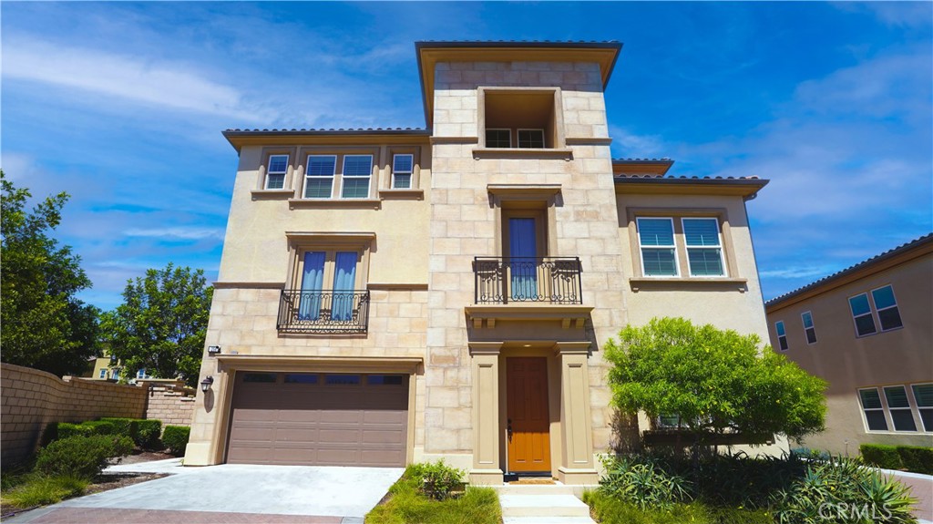258 Bryce Run Lake Forest, CA 92630 - Photo 1 of 9 a house view with a outdoor space