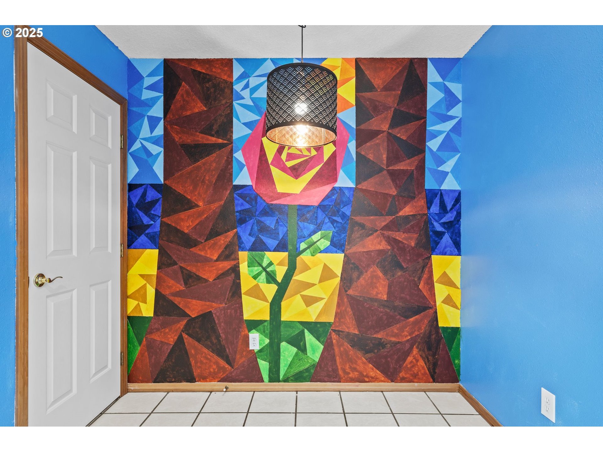 14134 East Burnside Street, Unit 2 Portland, OR 97233 - Photo 12 of 37 a view of entryway