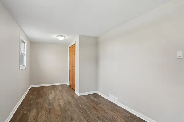 $199,900 | 1161 West Frank Street, Beecher, IL 60401
