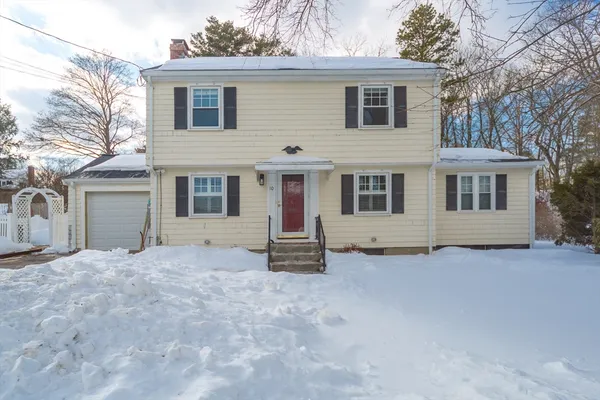 $835,000 | 10 Oak Street, Natick, MA 01760
