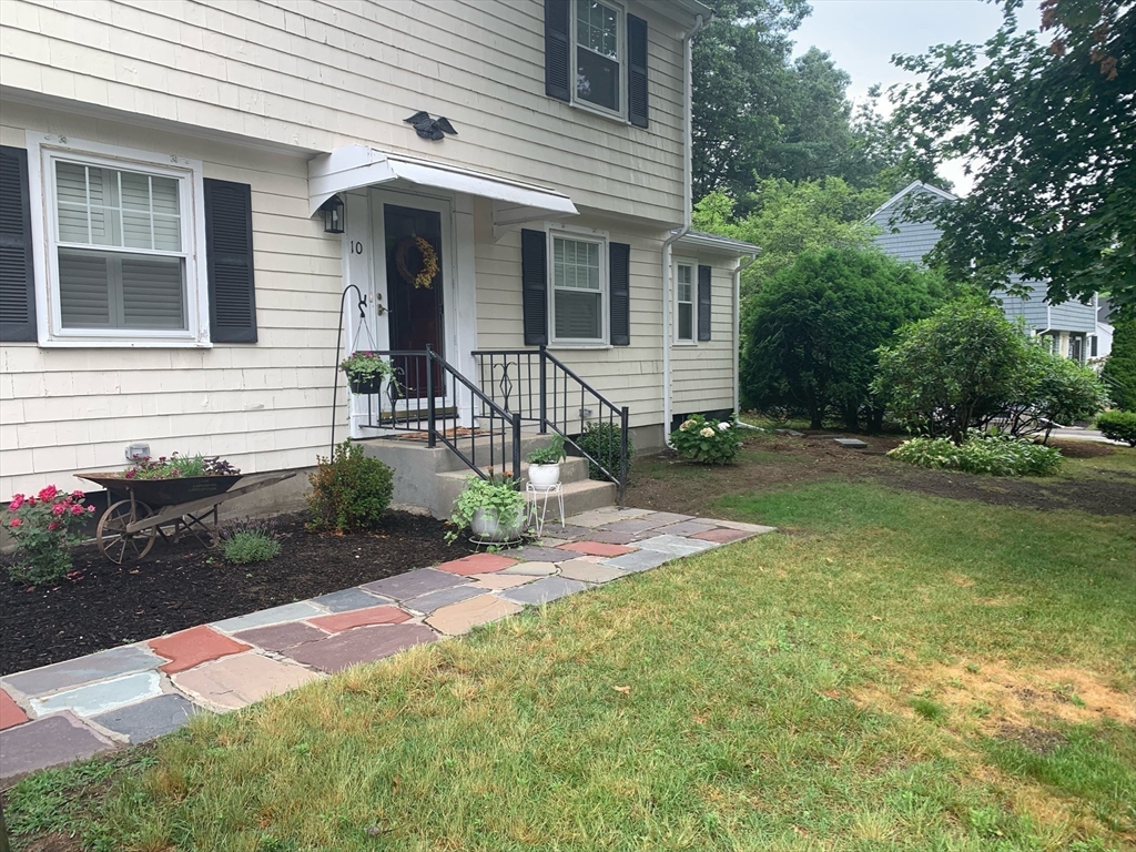 10 Oak Street Natick, MA 01760 - Photo 4 of 28