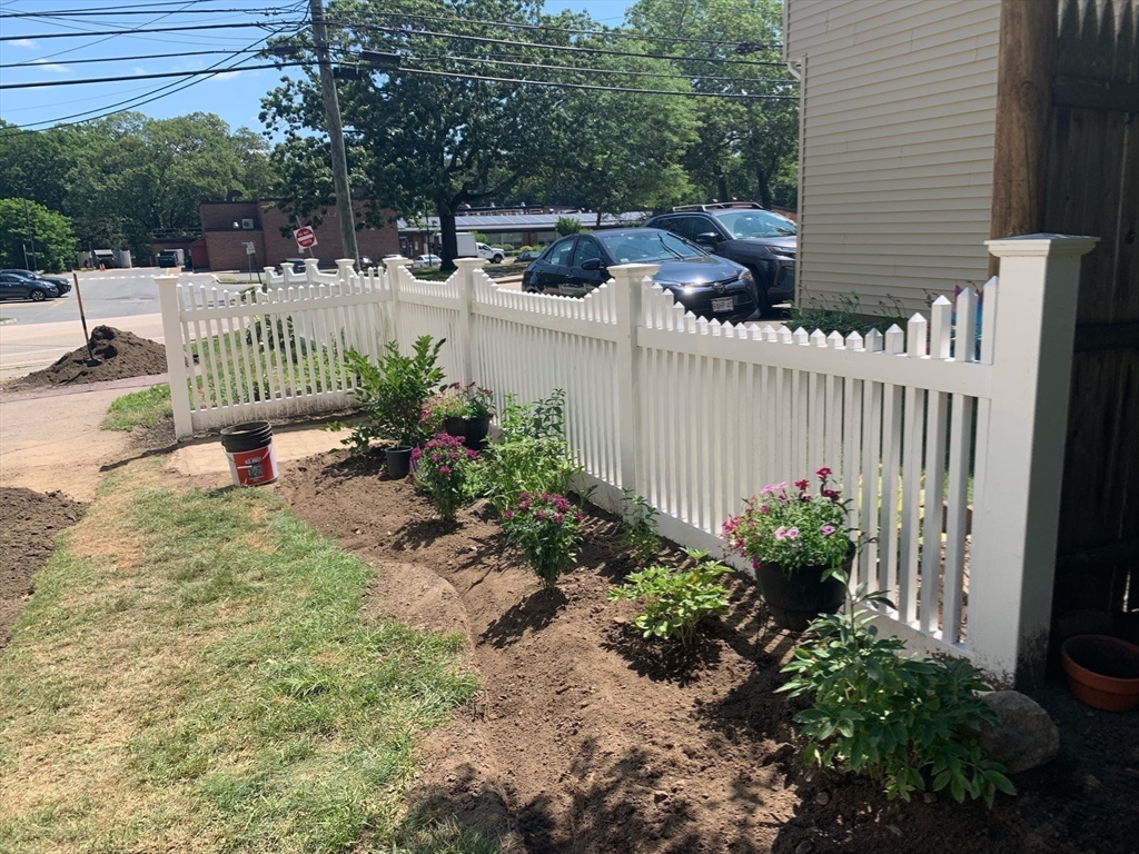 10 Oak Street Natick, MA 01760 - Photo 5 of 28