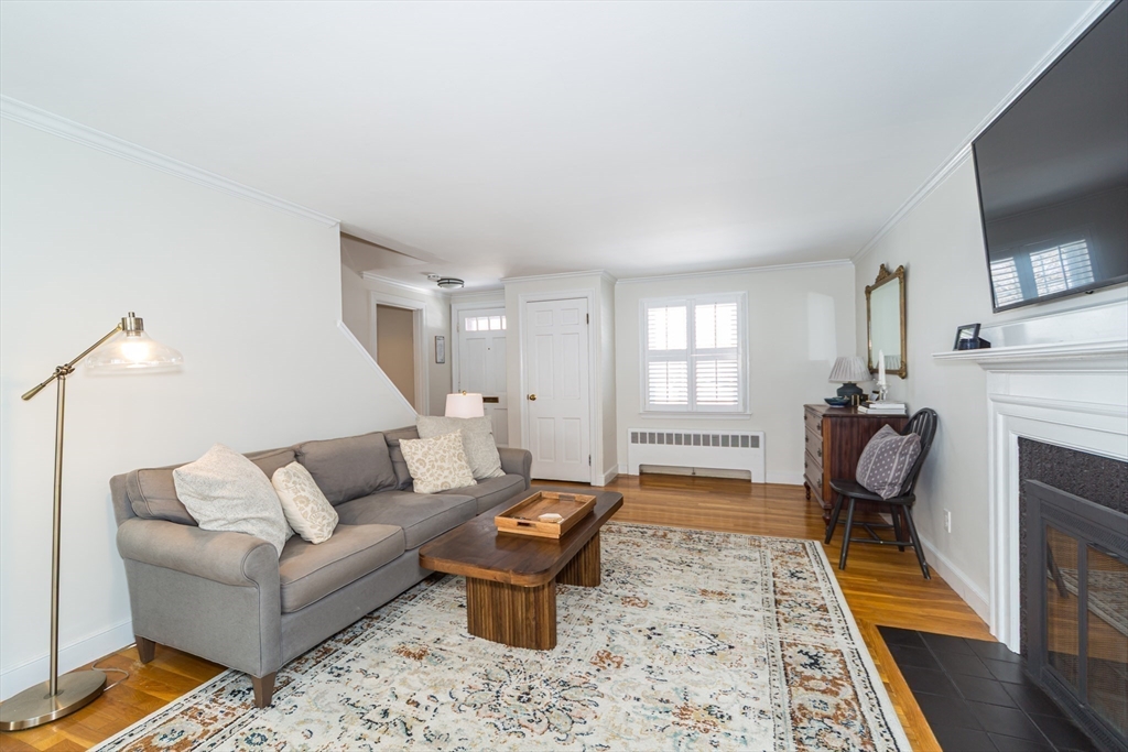 10 Oak Street Natick, MA 01760 - Photo 8 of 28