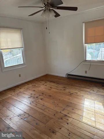 a view of a walk in closet