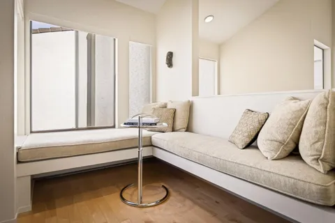 $1,095,000 | 7 Vía Joaquin, Unit 5, Monterey, CA 93940