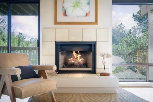 $1,095,000 | 7 Vía Joaquin, Unit 5, Monterey, CA 93940