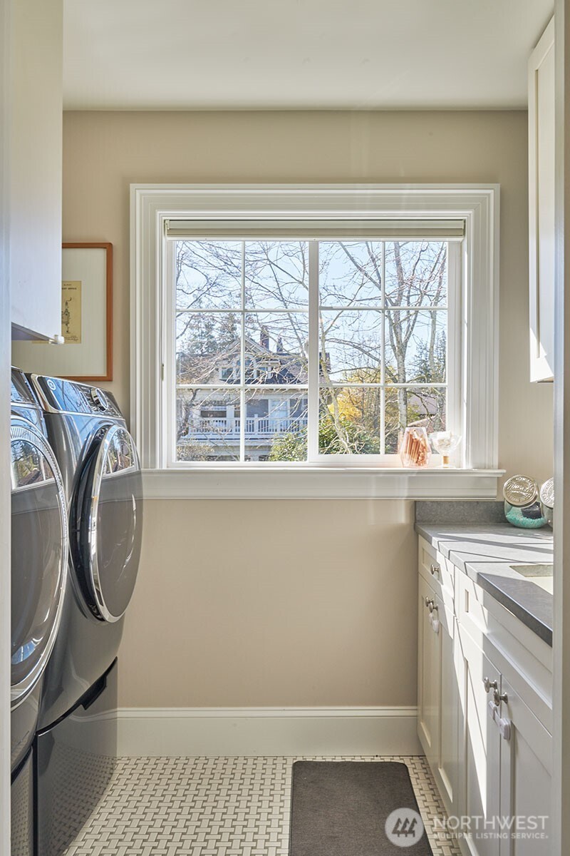 2736 34th Avenue South Seattle, WA 98144 - Photo 38 of 40