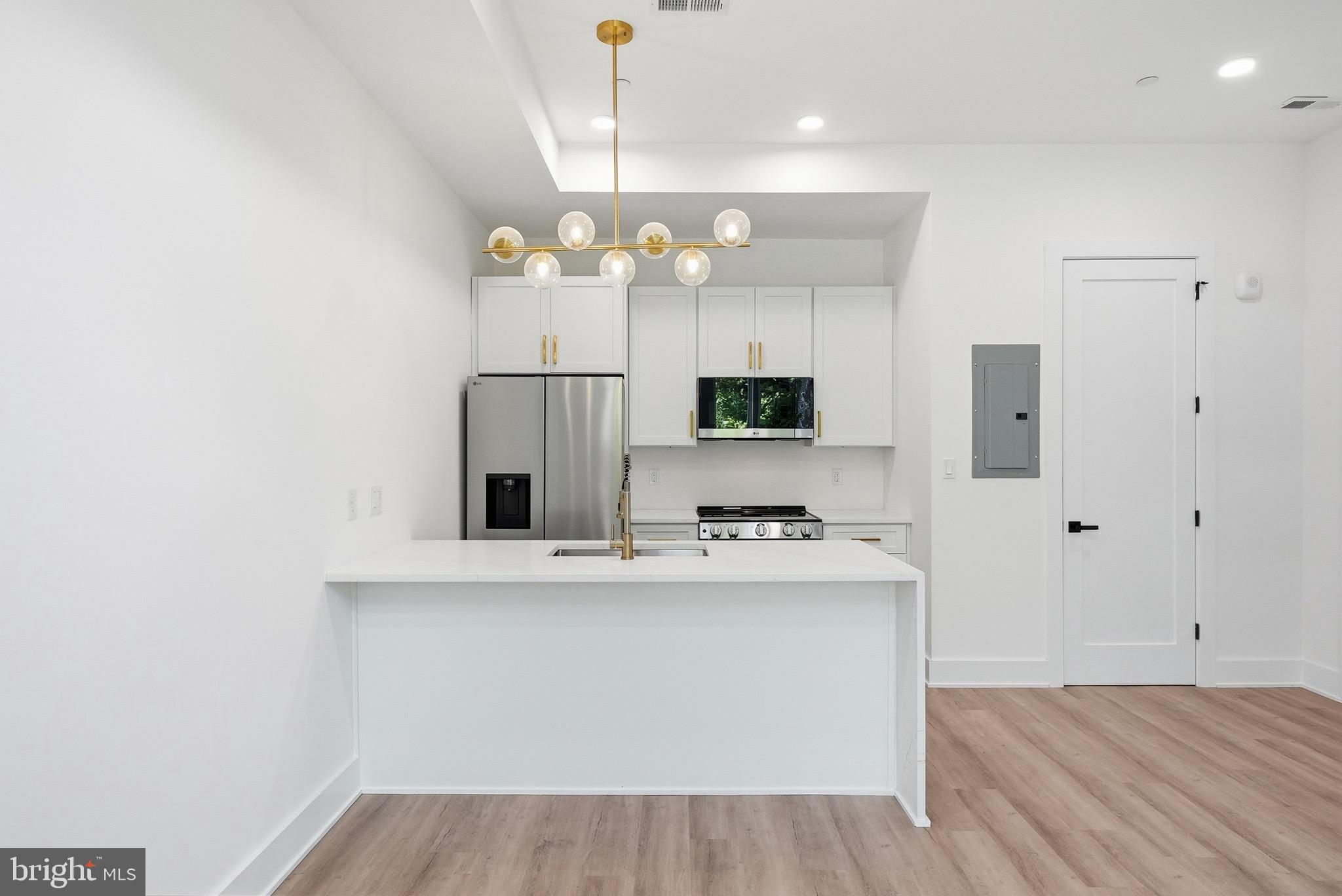 2105 M Street Northeast, Unit 7 Washington, DC 20002 - Photo 8 of 35 Gallery Image 8