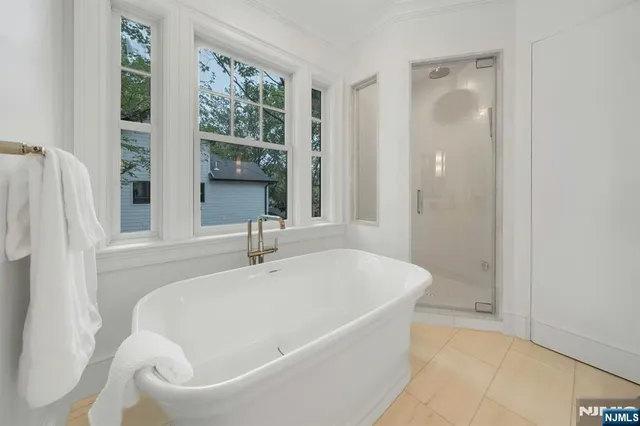 $6,500,000 | 82-84 Watchung Avenue, Montclair, NJ 07043