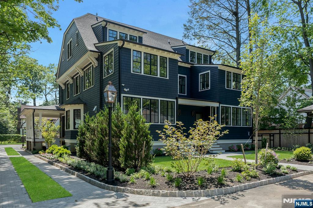 82-84 Watchung Avenue Montclair, NJ 07043 - Photo 41 of 48