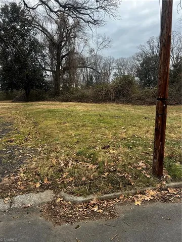 $14,000 | 1000 Church Street, Eden, NC 27288