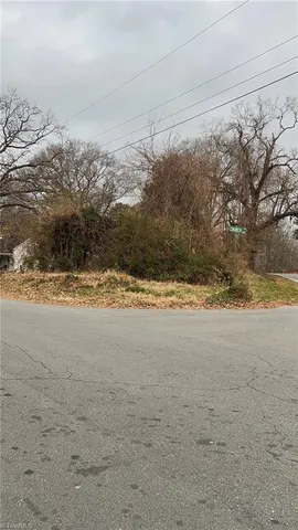 $14,000 | 1000 Church Street, Eden, NC 27288