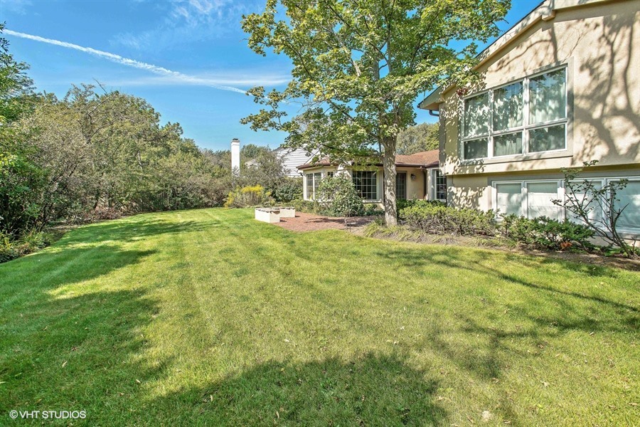 1240 Sunset Road Winnetka, IL 60093 - Photo 3 of 15