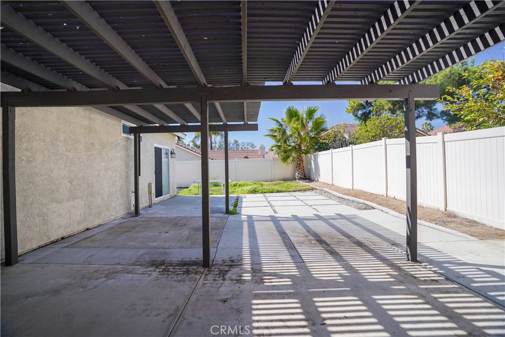 7562 Webster Street Highland, CA 92346 - Photo 27 of 30