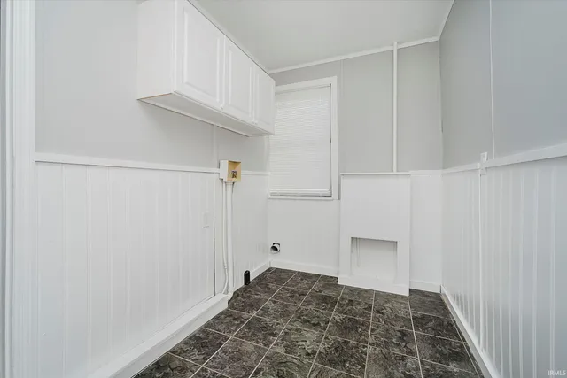 $169,900 | 2011 West Sheffield Drive, Muncie, IN 47304