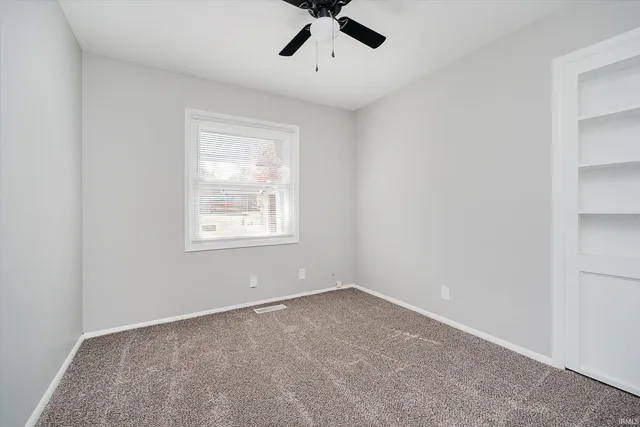 $169,900 | 2011 West Sheffield Drive, Muncie, IN 47304