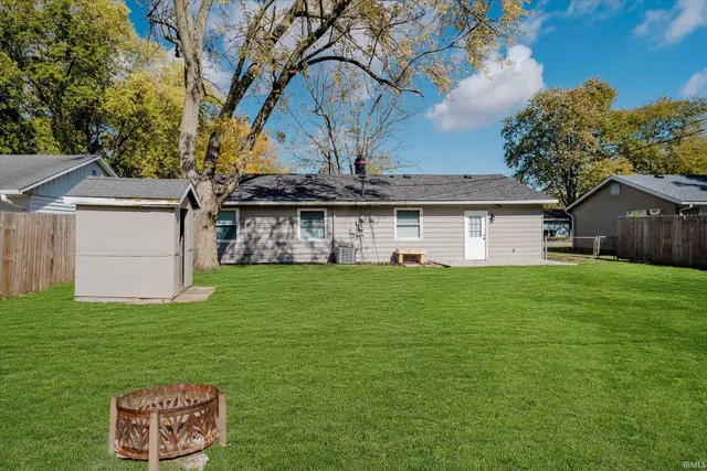 $169,900 | 2011 West Sheffield Drive, Muncie, IN 47304