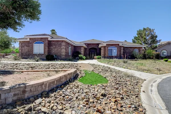 $1,470,000 | 631 Lomprey Avenue, Henderson, NV 89002