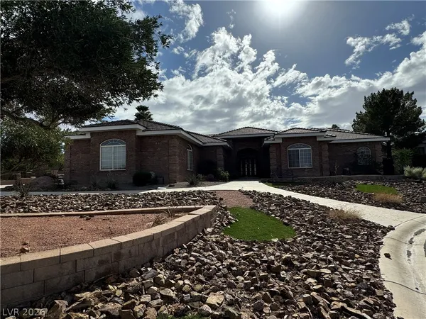 $1,470,000 | 631 Lomprey Avenue, Henderson, NV 89002