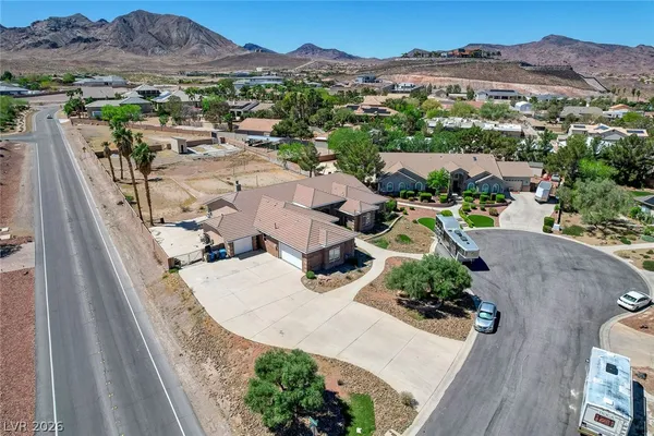 $1,470,000 | 631 Lomprey Avenue, Henderson, NV 89002