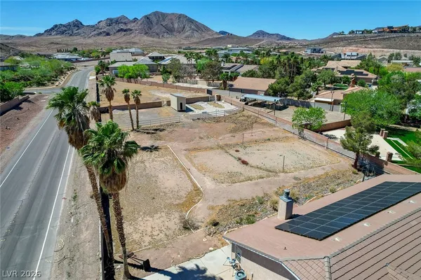 $1,470,000 | 631 Lomprey Avenue, Henderson, NV 89002
