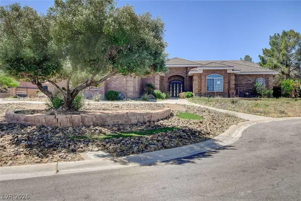 $1,470,000 | 631 Lomprey Avenue, Henderson, NV 89002