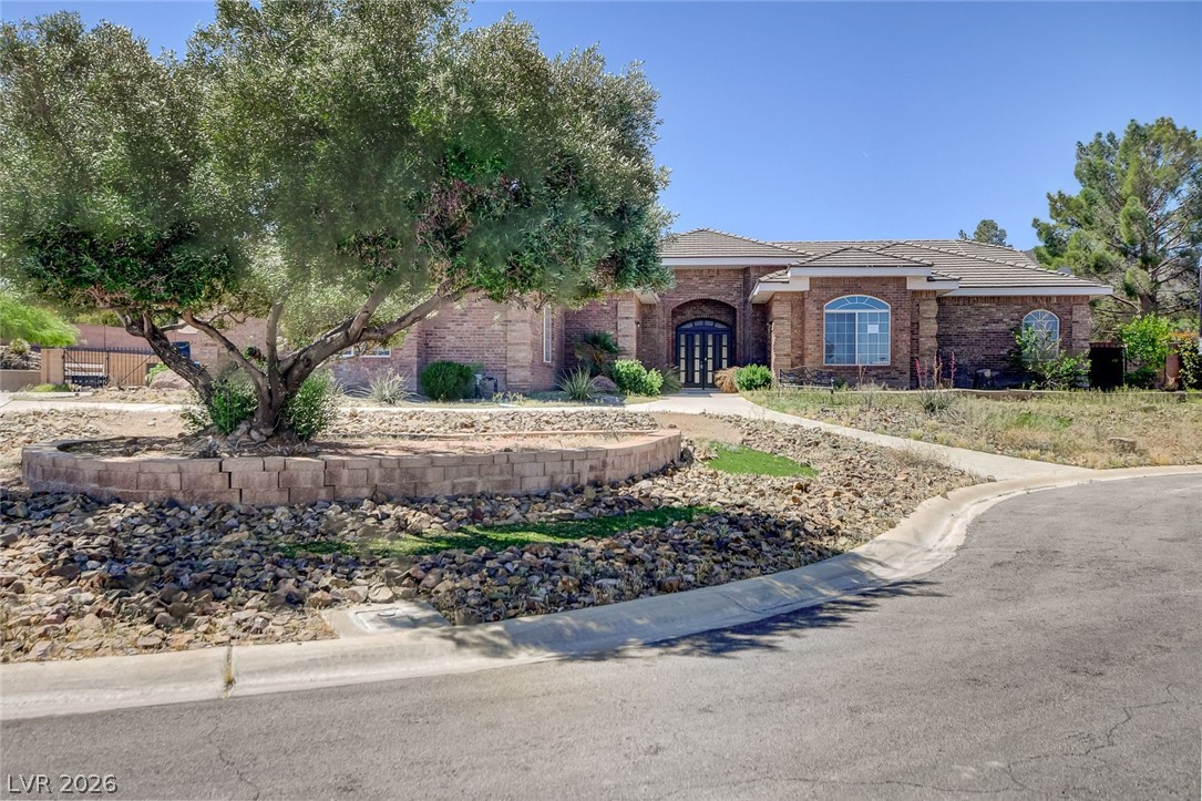 631 Lomprey Avenue Henderson, NV 89002 - Photo 5 of 99
