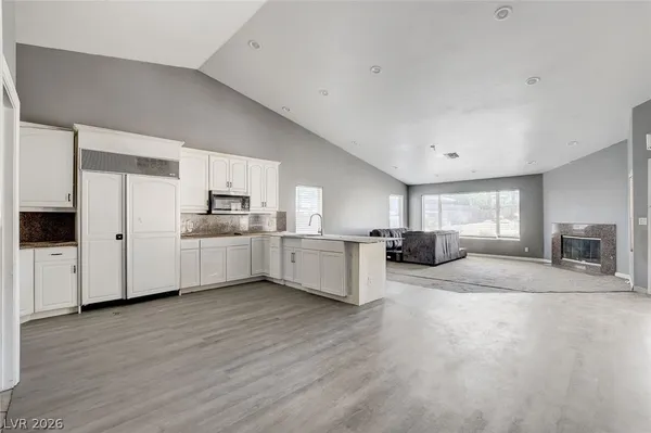 $1,470,000 | 631 Lomprey Avenue, Henderson, NV 89002