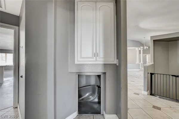 $1,470,000 | 631 Lomprey Avenue, Henderson, NV 89002