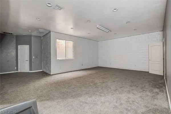 $1,470,000 | 631 Lomprey Avenue, Henderson, NV 89002