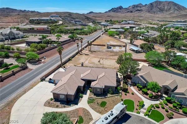 $1,470,000 | 631 Lomprey Avenue, Henderson, NV 89002
