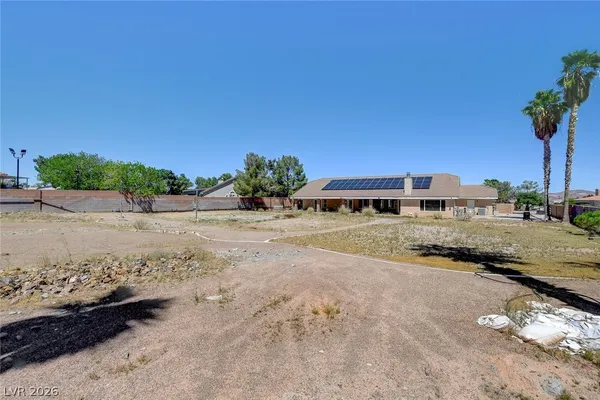 $1,470,000 | 631 Lomprey Avenue, Henderson, NV 89002